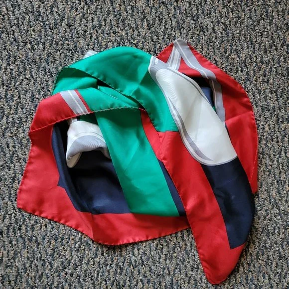 100% Silk Golf Club Scarf Made in Italy Approximately 30 x 30 Mid-Century VTG